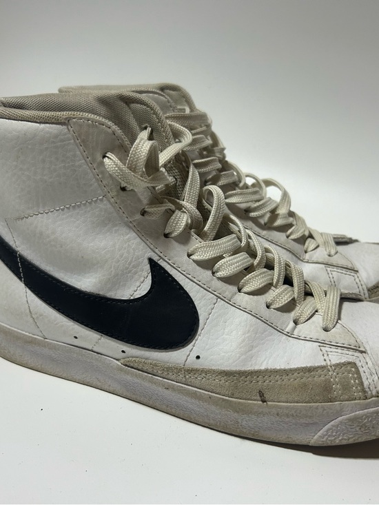 Nike Shoes - Nike high top blazers